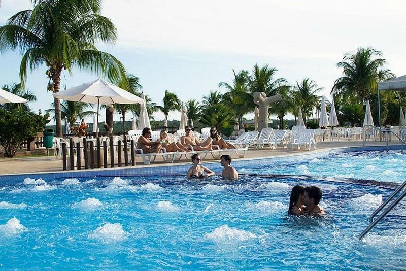 Nautico Flat Com Acesso Ao Clube Nautico Praia- Caldas Novas Εξωτερικό φωτογραφία